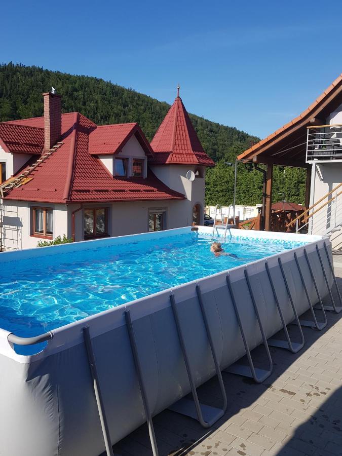 Chatka Julki Villa Goszow Esterno foto